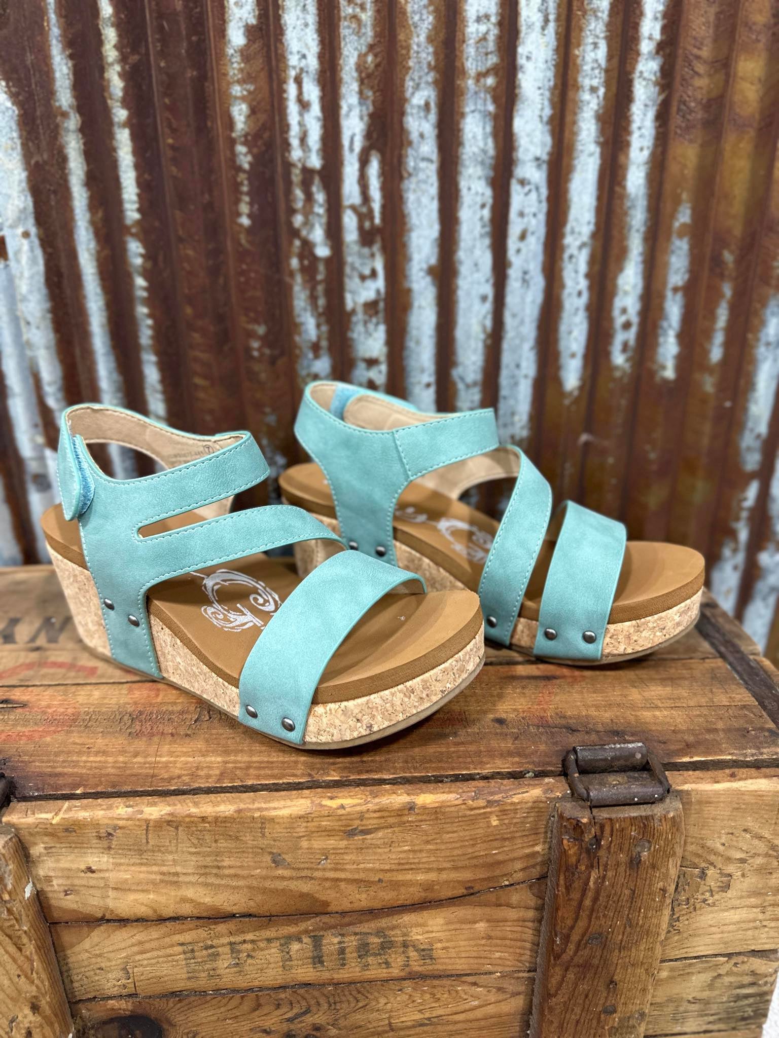 casper The Leopard Pineapple Boutique